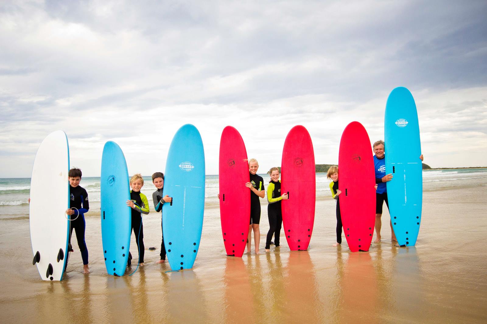 joijn a kids surfing program